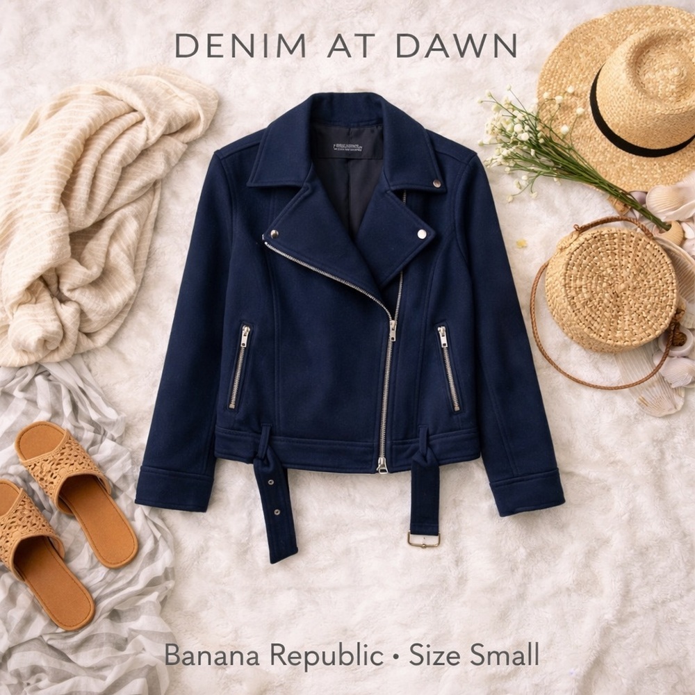 ✨ Banana Republic Navy Moto Jacket – Size Small ✨